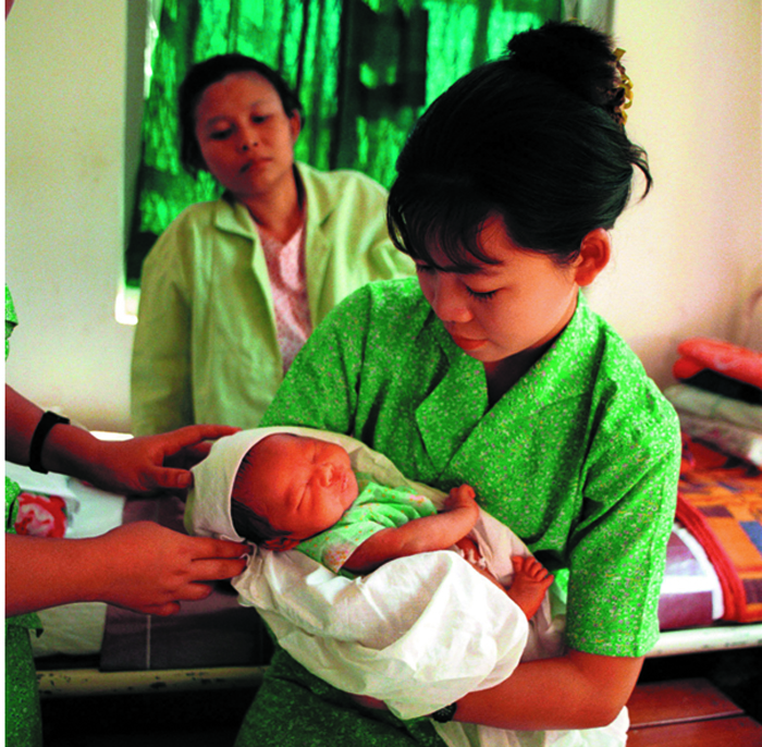 Photo 4 from Hesperian Health Guides